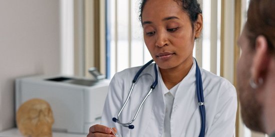 Psychiatric provider explaining a prescribed medication to a patient